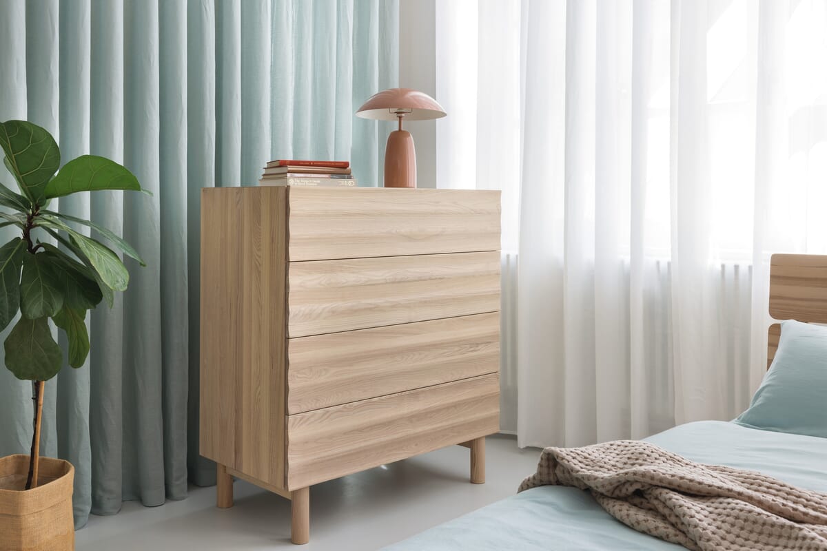 Design Bett aus Esche Massivholz